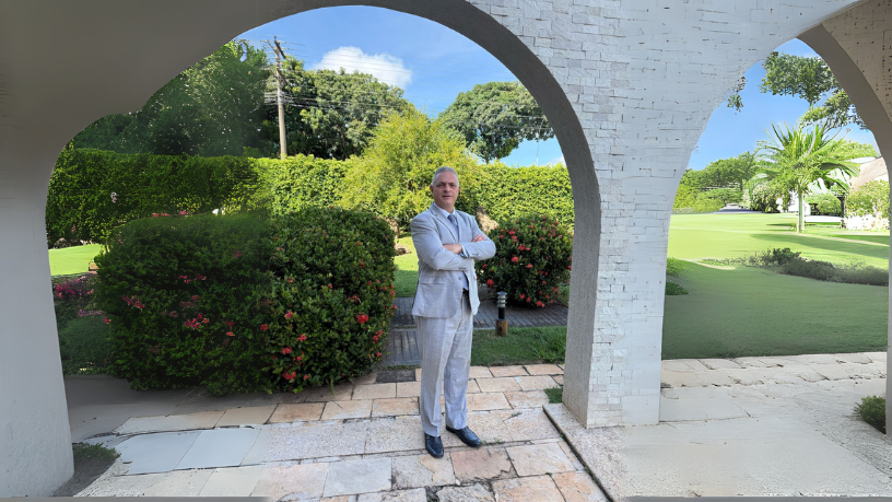 Leonardo Manzan analisa a aplicação do IBS/CBS em modelos avançados de contratação para projetos híbridos de energia.